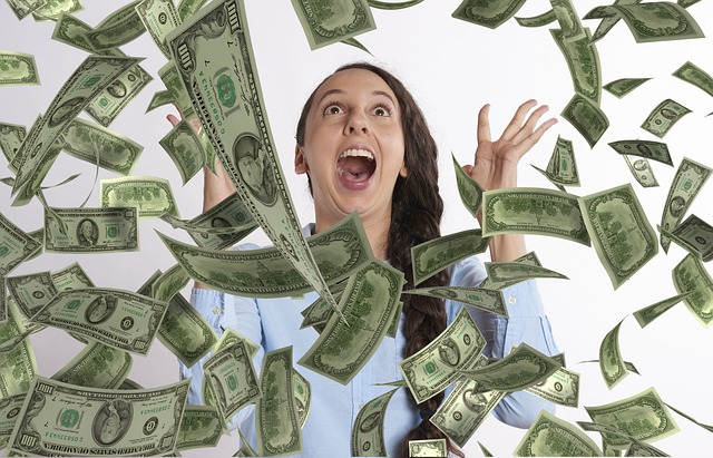 a woman feeling happy after receiving payday loan in south carolina